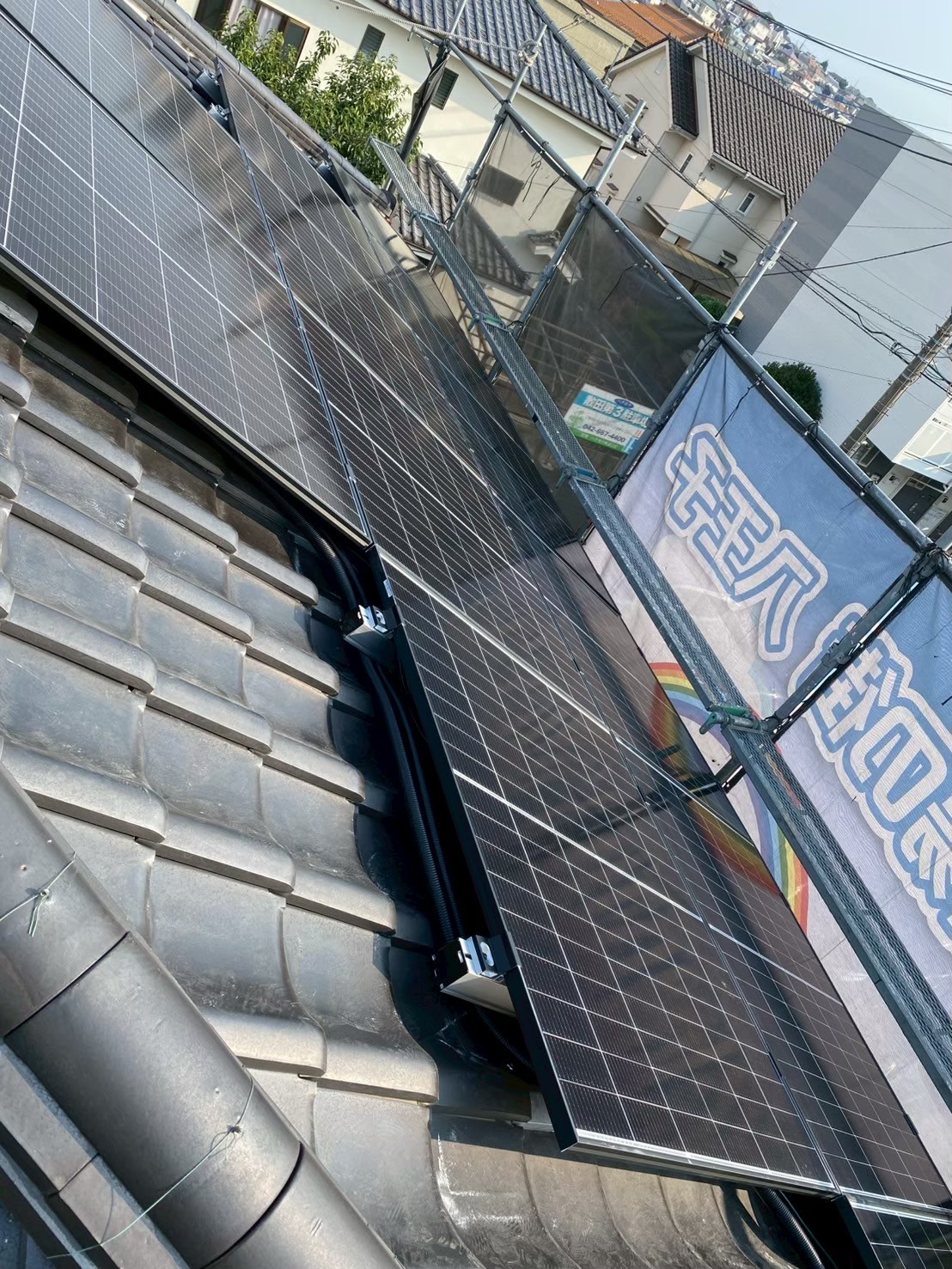 【八王子市散田町】カナディアン・ソーラー8.84kWの大出力発電とニチコン14.9kWh蓄電池で叶える究極の省エネ生活の工事写真