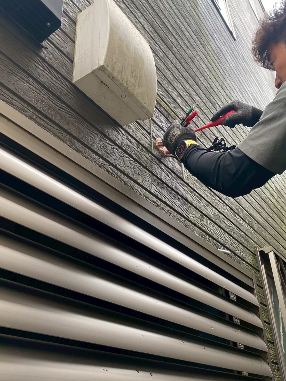 八王子市高尾町｜エネプラット13.3kWh蓄電池で停電対策！大容量・全負荷の施工事例の工事写真