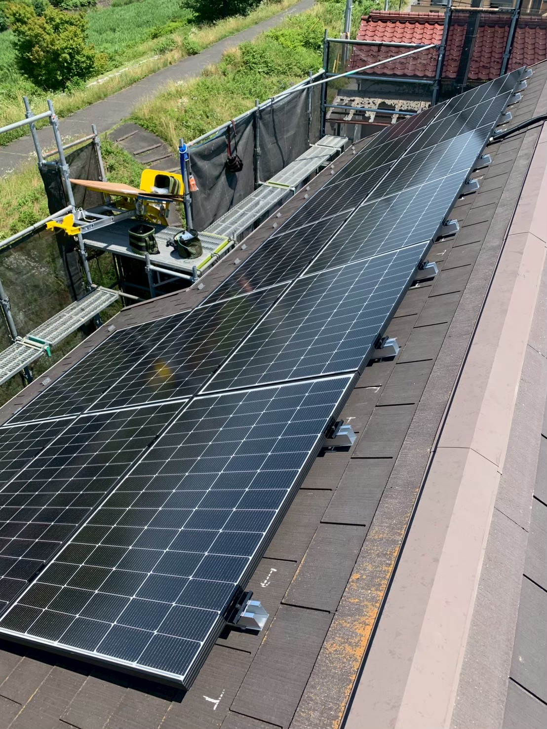 【八王子市並木町】DMM.make太陽光7.84kWとニチコン14.9kWh蓄電池で停電時も安心の全負荷システム八王子市並木町K様邸