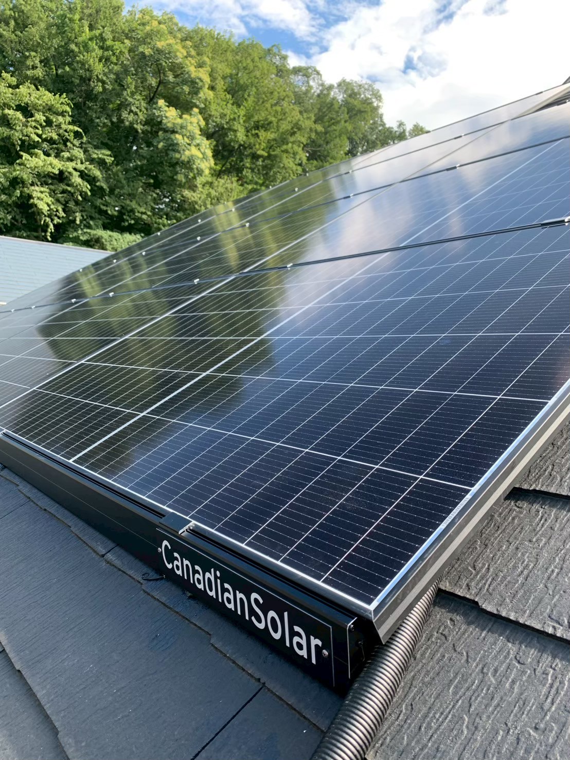 【八王子市散田町】カナディアン・ソーラー6.37kW×ニチコン14.9kWh蓄電池で停電に強い家を実現の工事写真