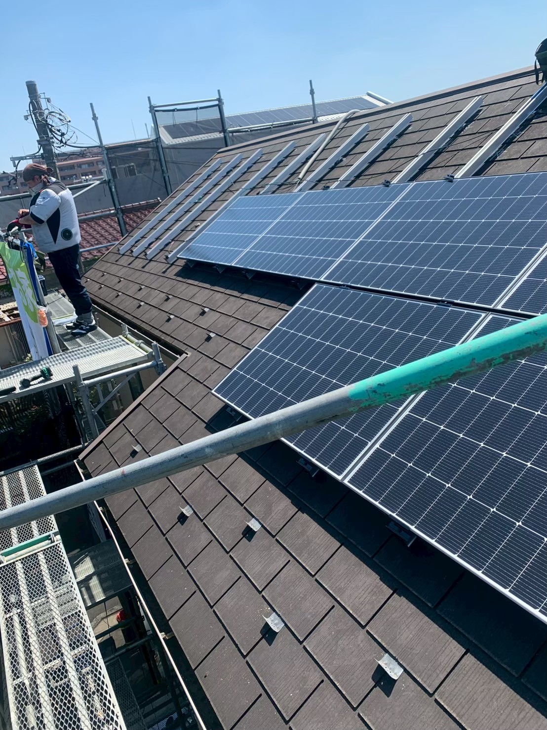 【八王子市並木町】DMM.make太陽光7.84kWとニチコン14.9kWh蓄電池で停電時も安心の全負荷システムの工事写真