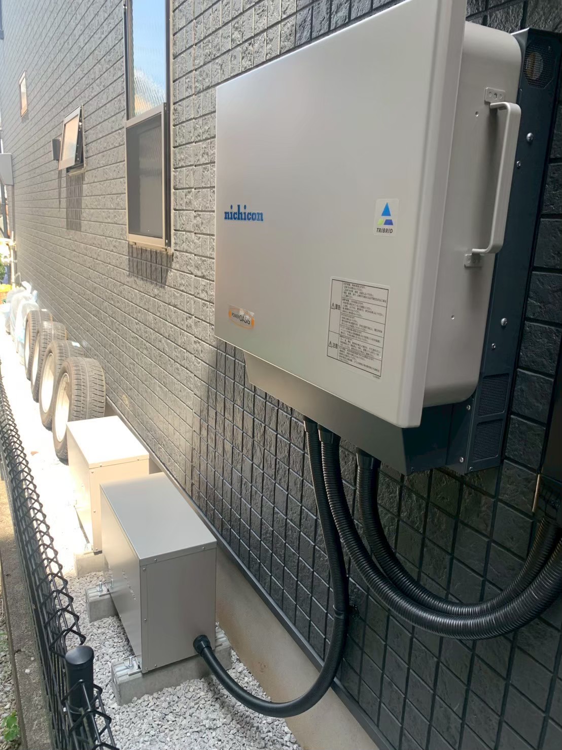 【八王子市散田町】長州産業太陽光×ニチコン14.9kWh大容量蓄電池で夜の電気代を賢く節約！の工事写真