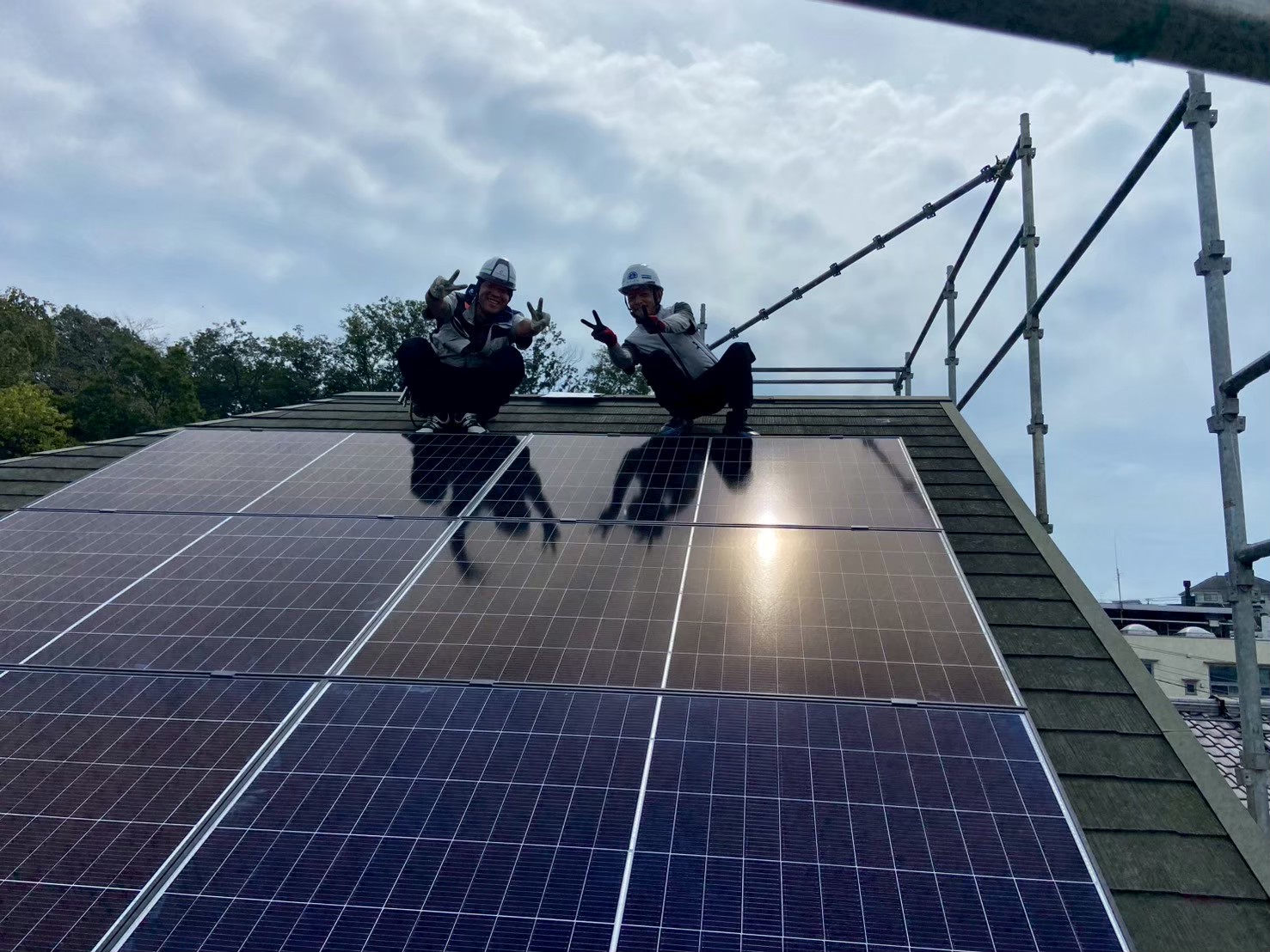 八王子市散田町｜カナディアン・ソーラー6.83kWとニチコン14.9kWh蓄電池の設置事例の工事写真