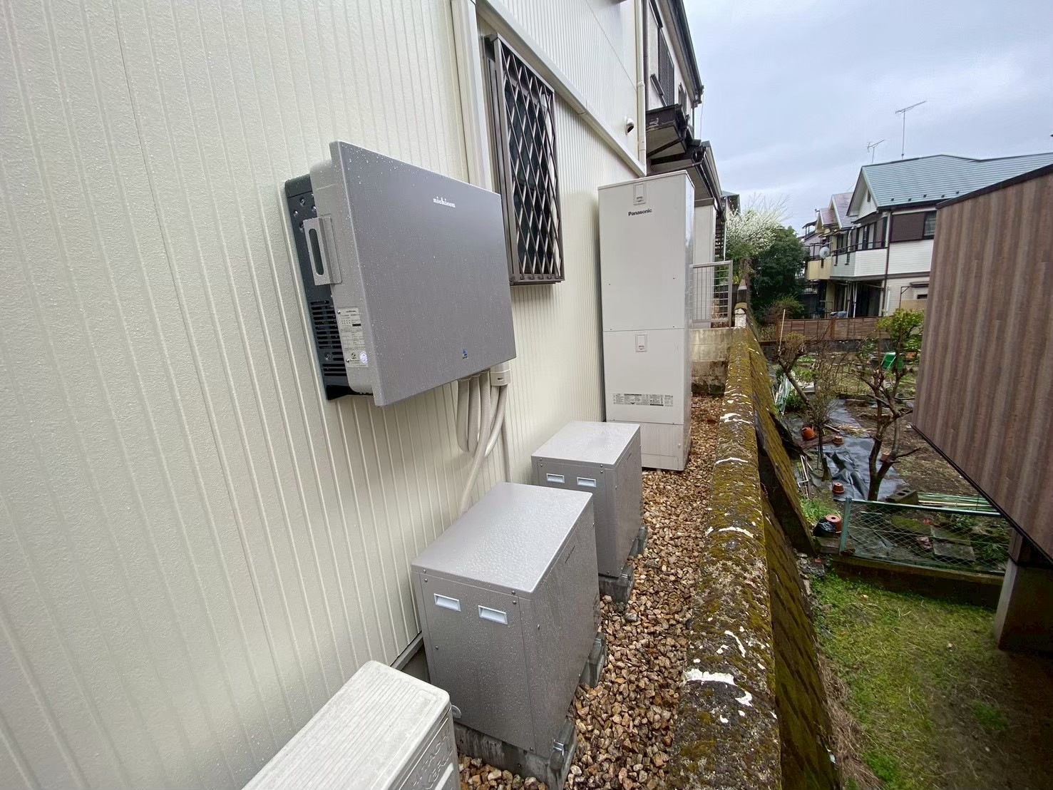 【八王子】太陽光・蓄電池リフォーム事例｜長府工産19.9kW・カナディアンの工事写真